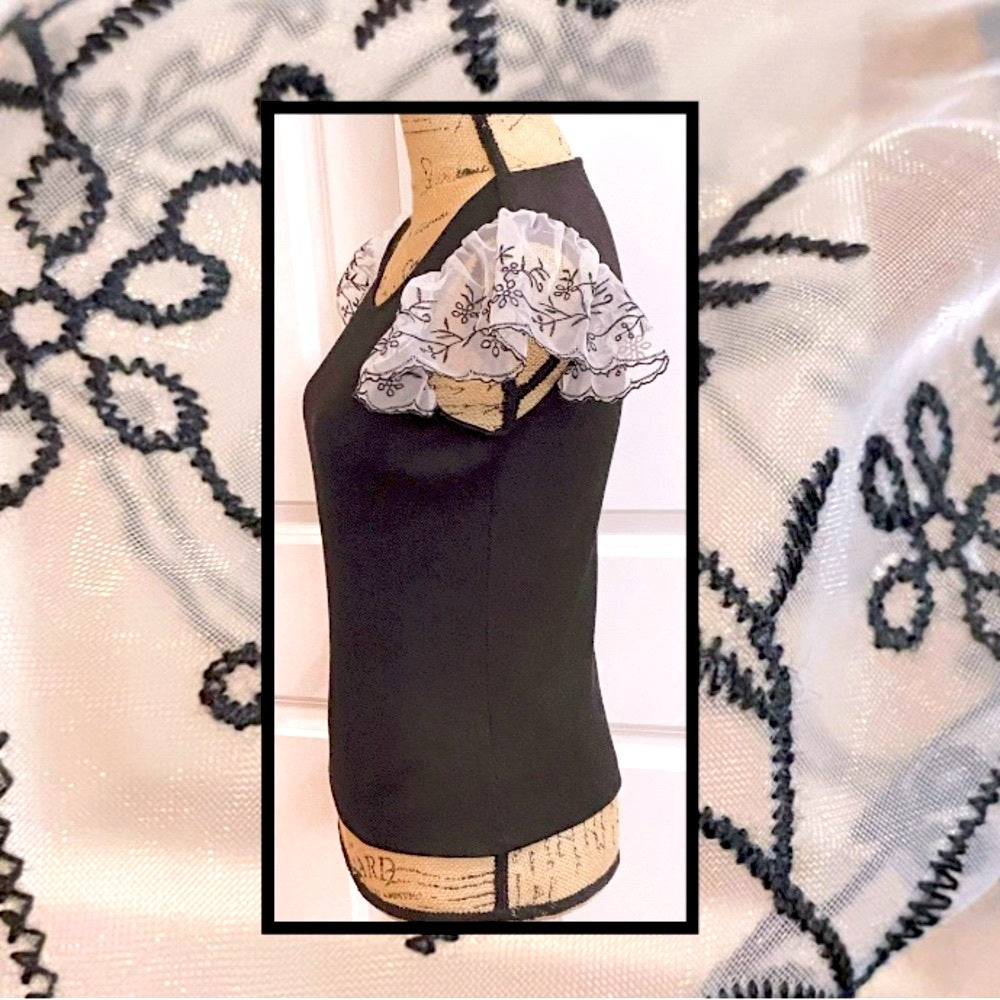 FRILLY TANK TOP