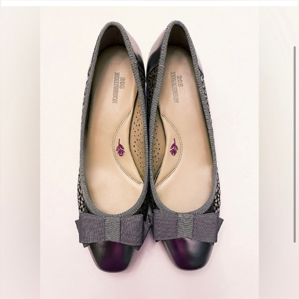 LOW PUMP PEWTER LEATHER HEELS