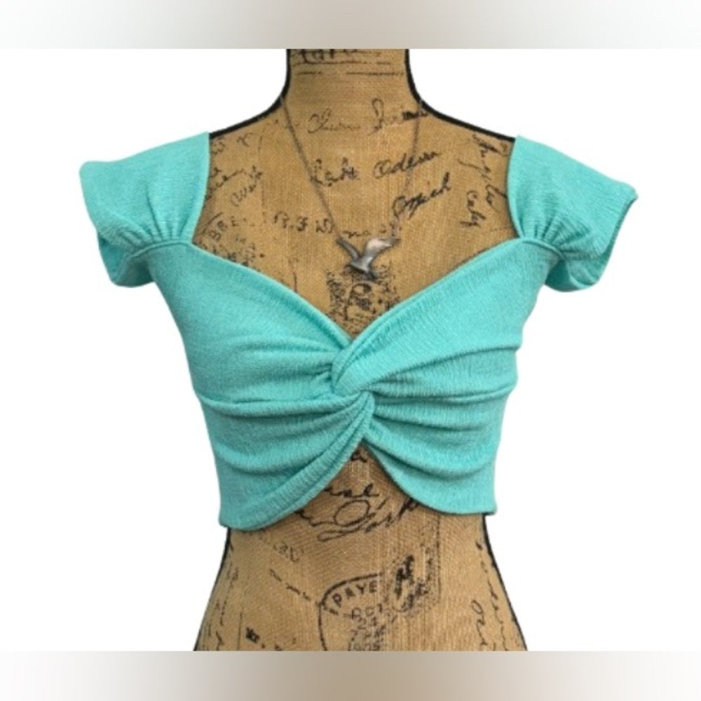 SHEIN Turquoise Twist Crop Top