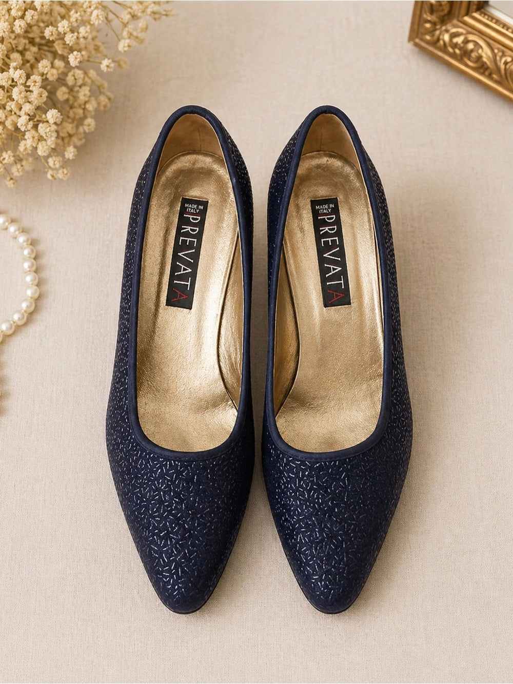 VINTAGE ITALIAN LEATHER HEELS
